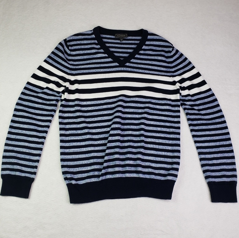 Express V-neck Sweater. Size M